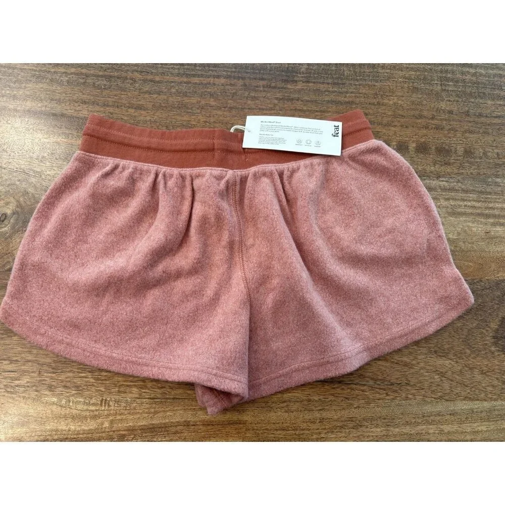 Feat Shorts Womens Medium Pink Blanket Blend Fleece Dolphin Hem Pockets